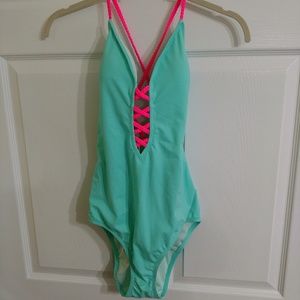 🎀NWT Victoria's Secret 1pc Swimsuit